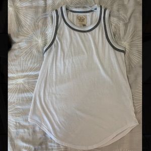 chaser white tank with grey trim
